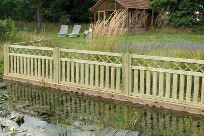 Cross Top Border Fence Panel (1800 x 900mm) - Tanalised Softwood